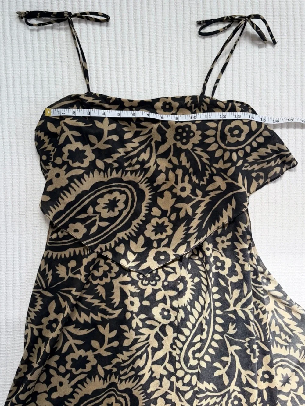 70’s Vintage Black & Tan Printed Tiered Maxi Handkerchief Dress with Tie Straps - Picture 4 of 6